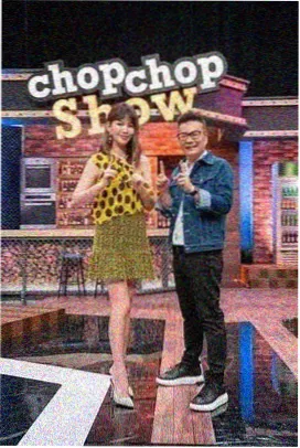 罐头笑声研究海报，录音棚里的老式麦克风